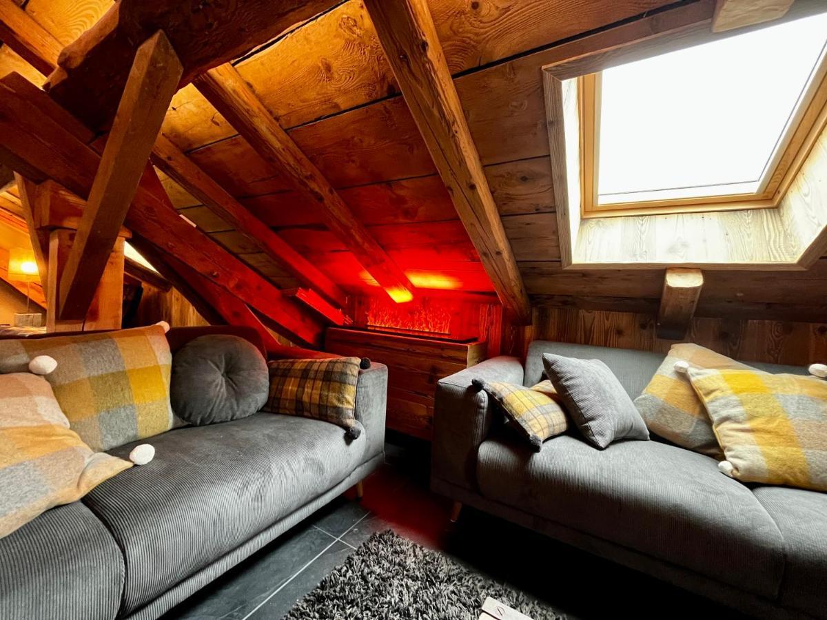 Stone Lake Luxury Lodge 热拉梅 外观 照片