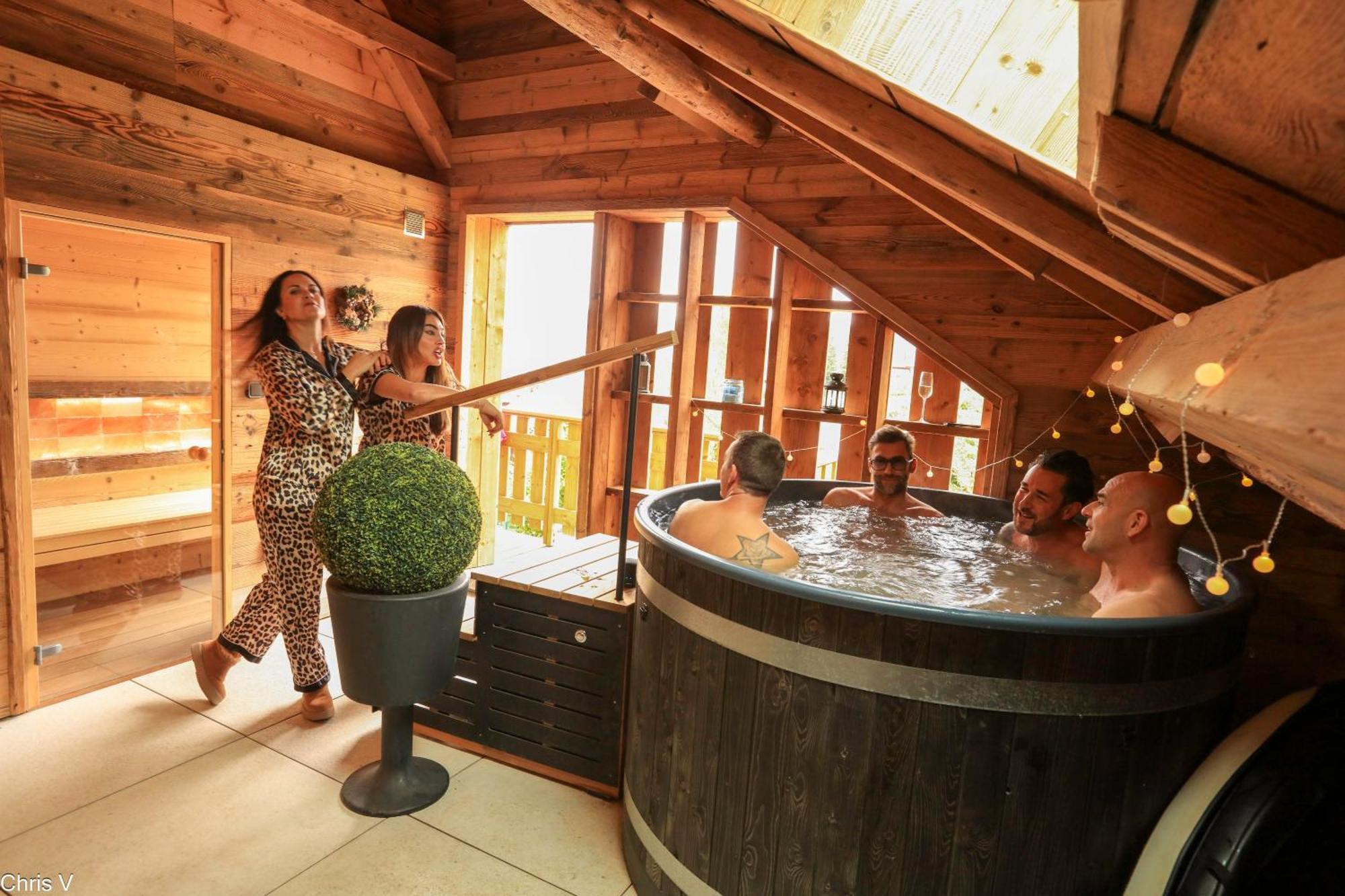 Stone Lake Luxury Lodge 热拉梅 外观 照片