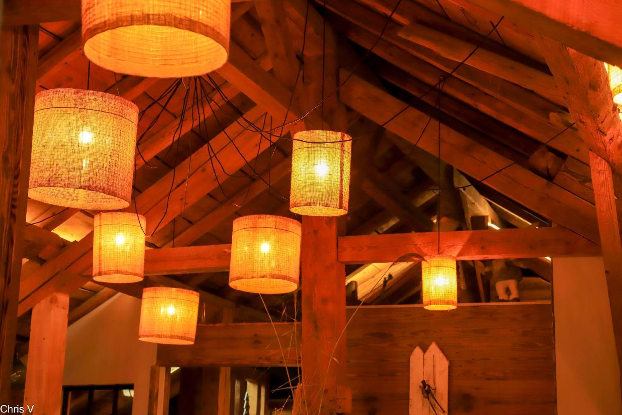 Stone Lake Luxury Lodge 热拉梅 外观 照片